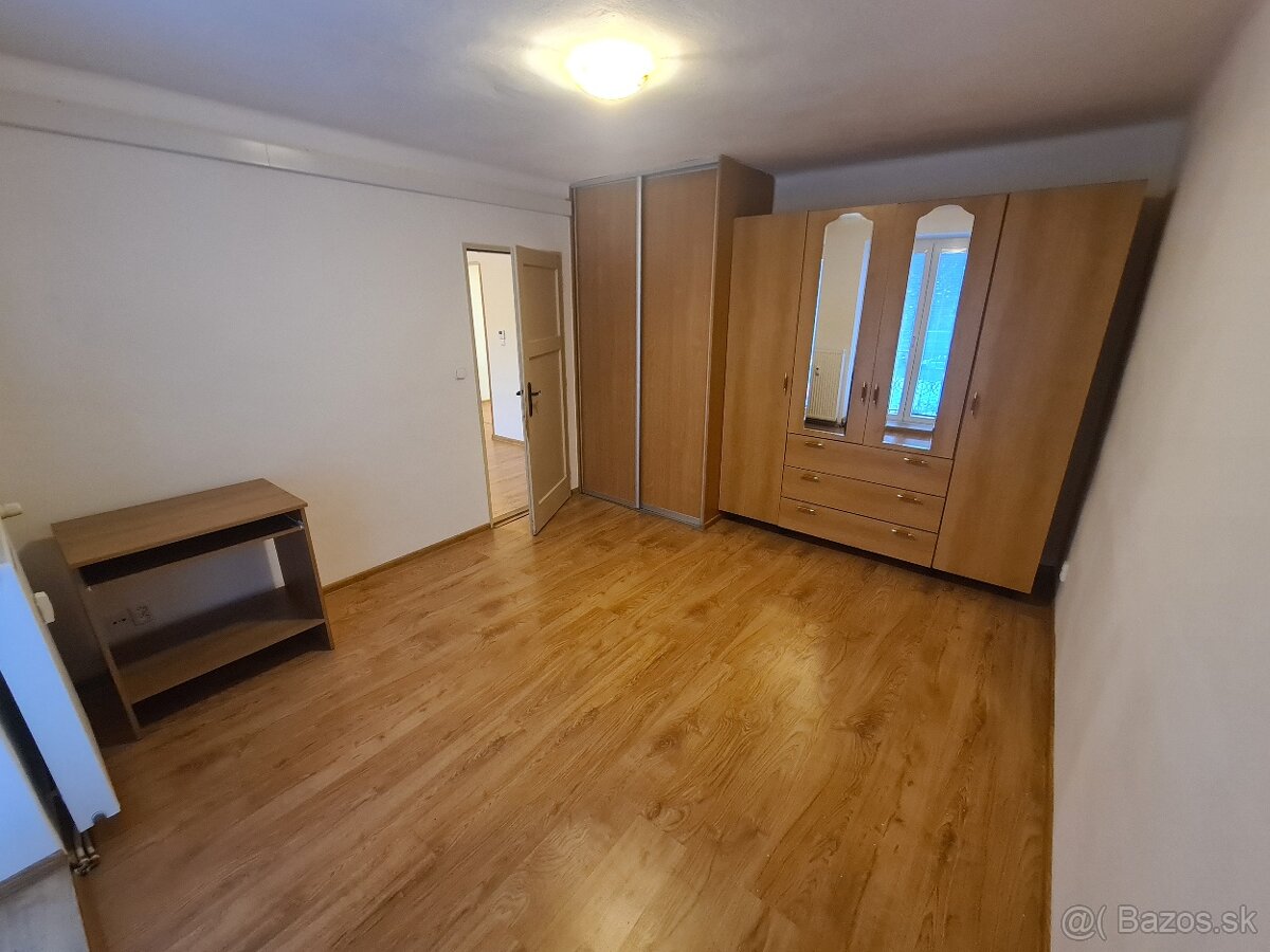 2-izbový byt, 61m² s balkónom - Staré sídlisko - 9
