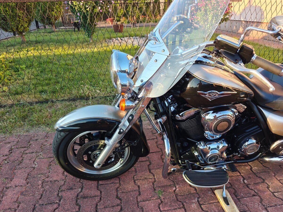 Kawasaki VN 1700 Classic Tourer Nomad - 9