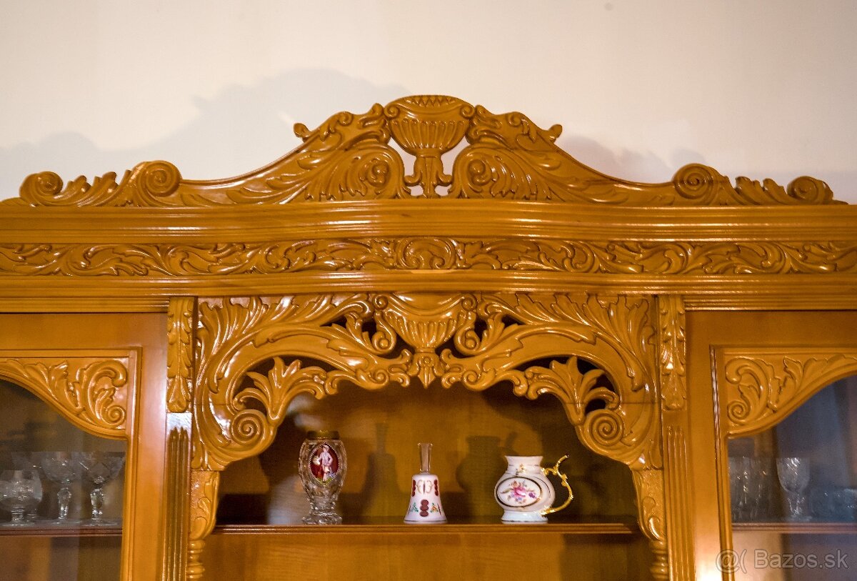 Elegantná duša minulosti luxusná rustikálno-baroková jedáleň - 9