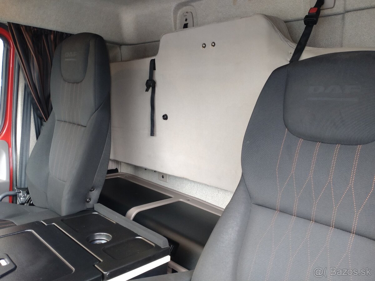 DAF LF 290 FA -16t - 18 Europalet - Lůžko - Čelo- 212.000 Km - 9