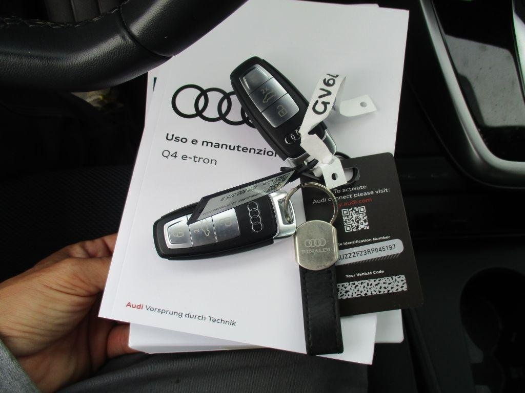 AUDI Q4 e-tron 45 S-Line odpočet DPH - 9