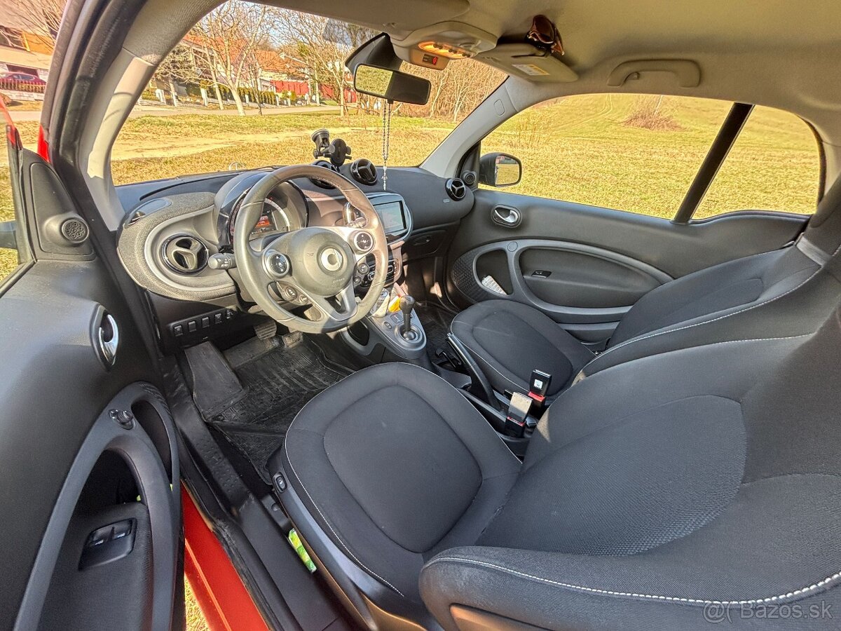 Smart fortwo Coupe - 9