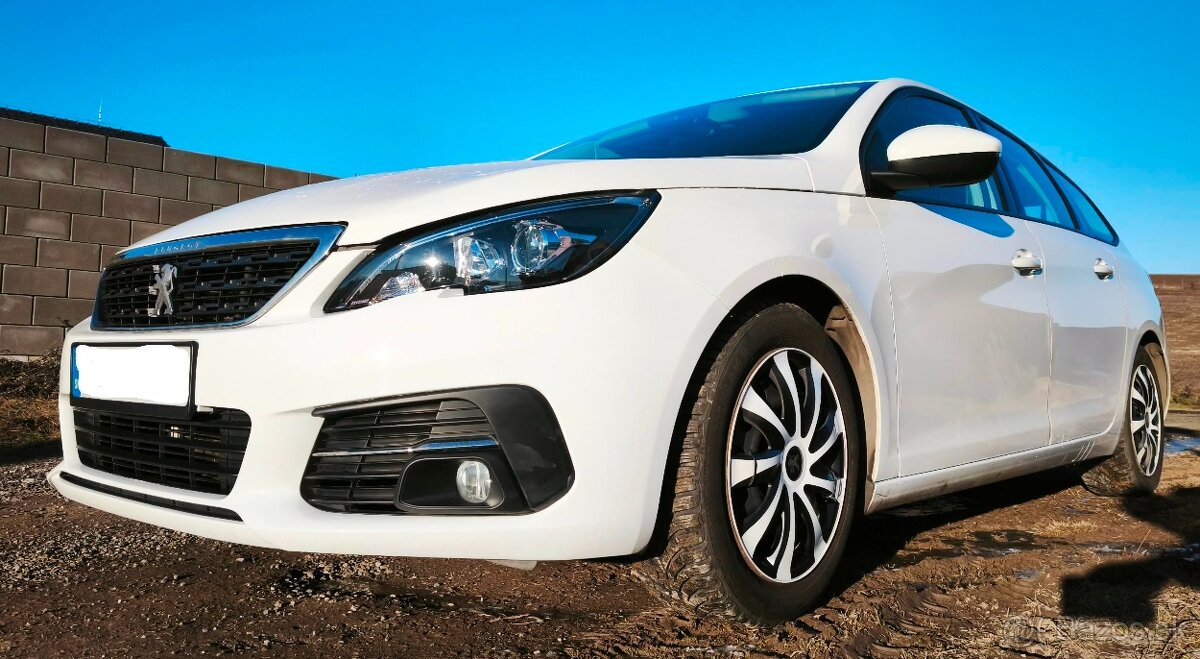 Predám auto Peugeot 308 sw 1.6HDi - 9