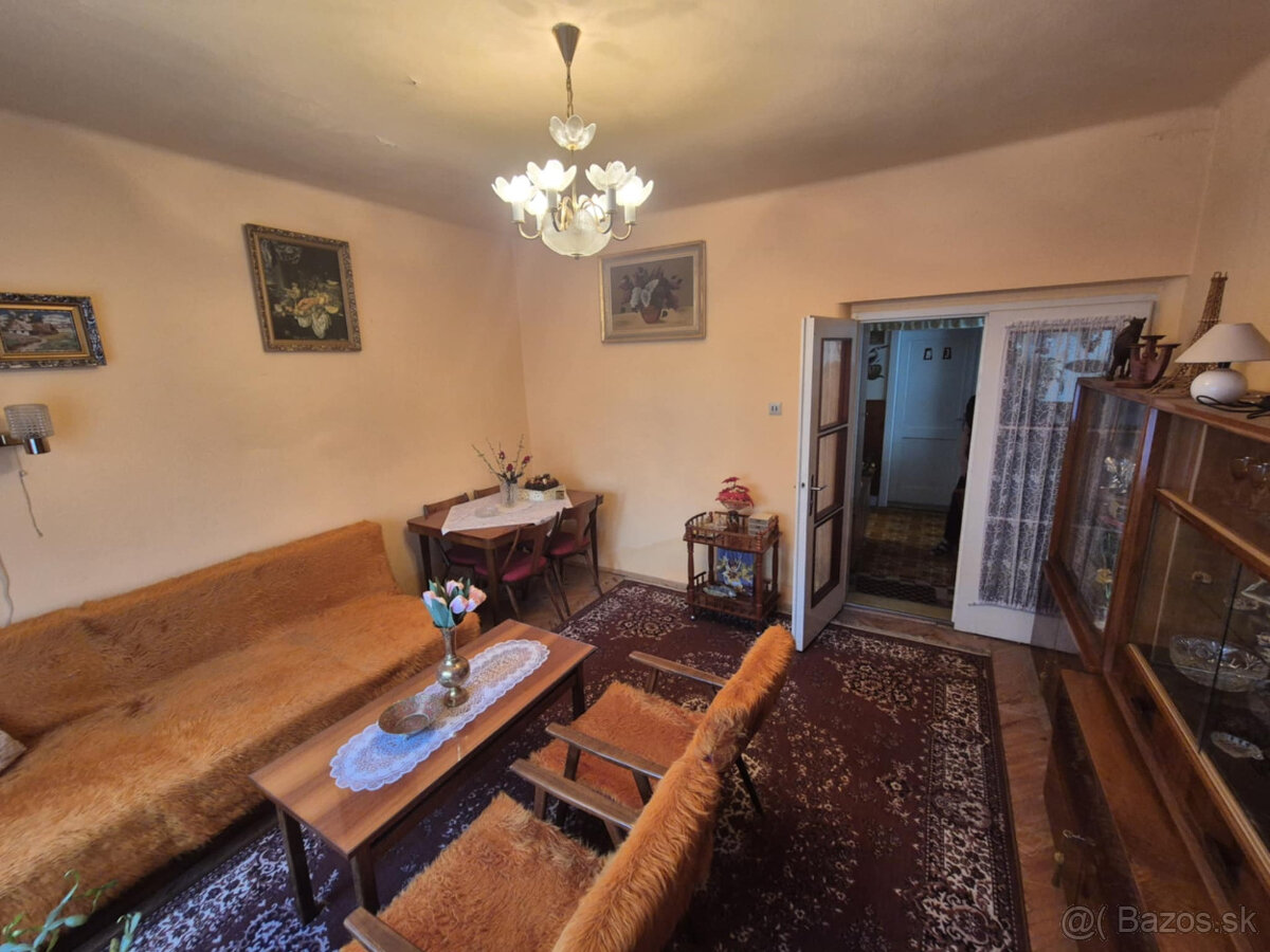 🏡 Na predaj 3-izbový tehlový rodinný dom v pôvodnom stave - 9