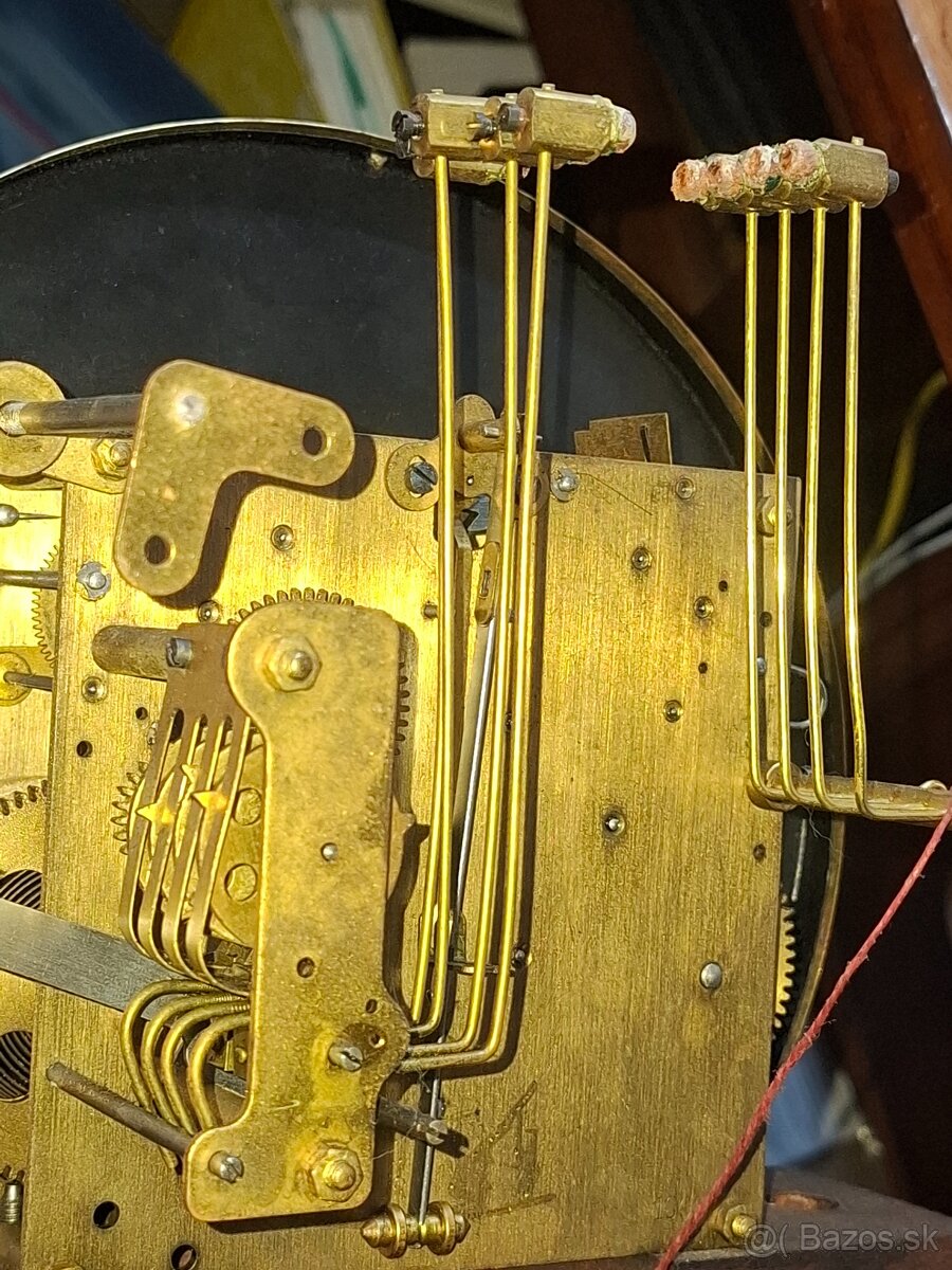 Predám funkčné Klembové starožitné štvrťbicie hodiny JUNGHAN - 9