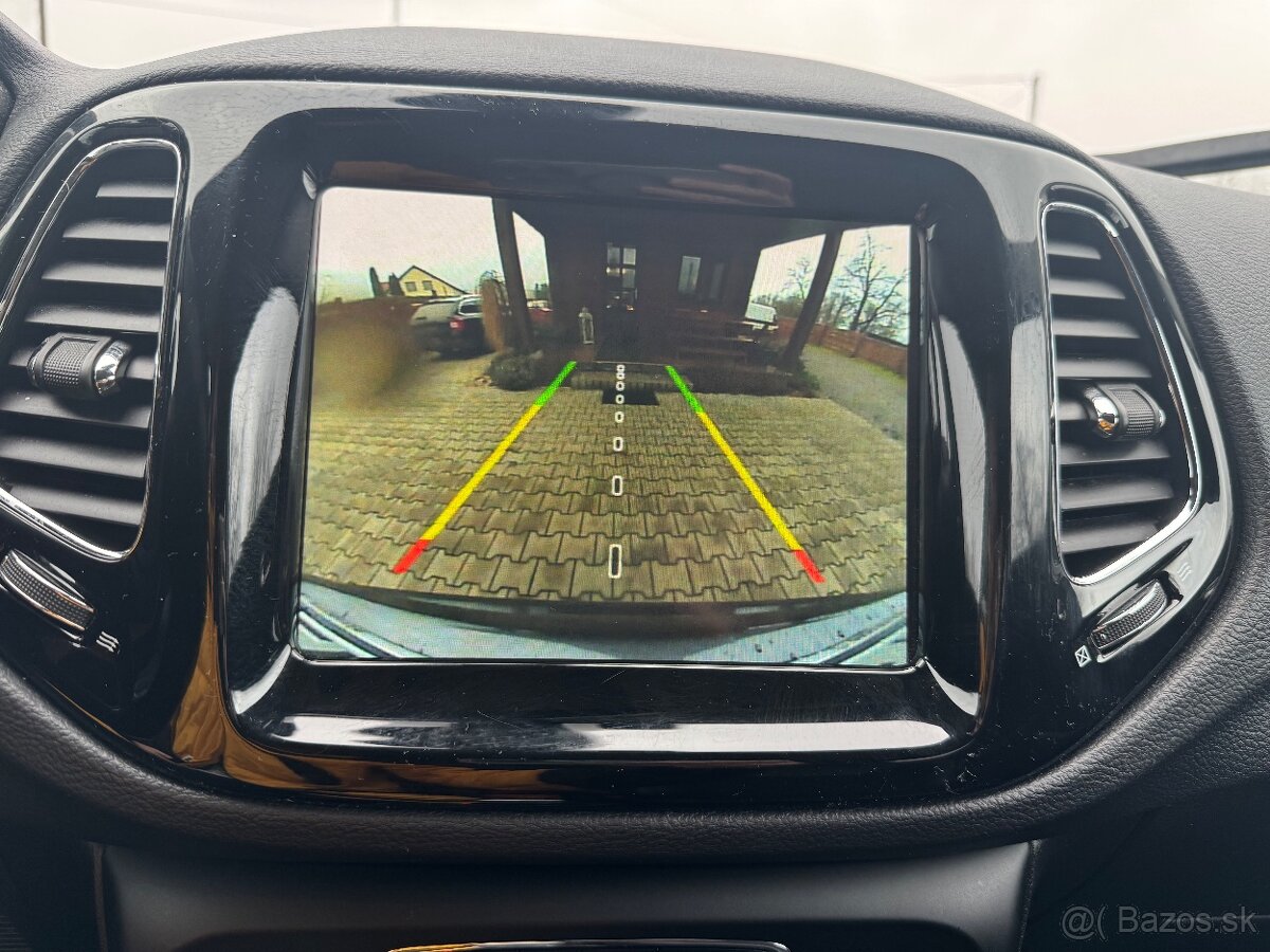 Jeep Compass 2.0L MJet 140 4WD S-Limited A/T - 9