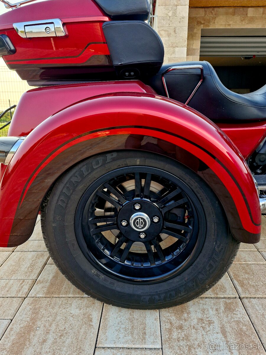 Predam Harley Davidson tri glide - 9