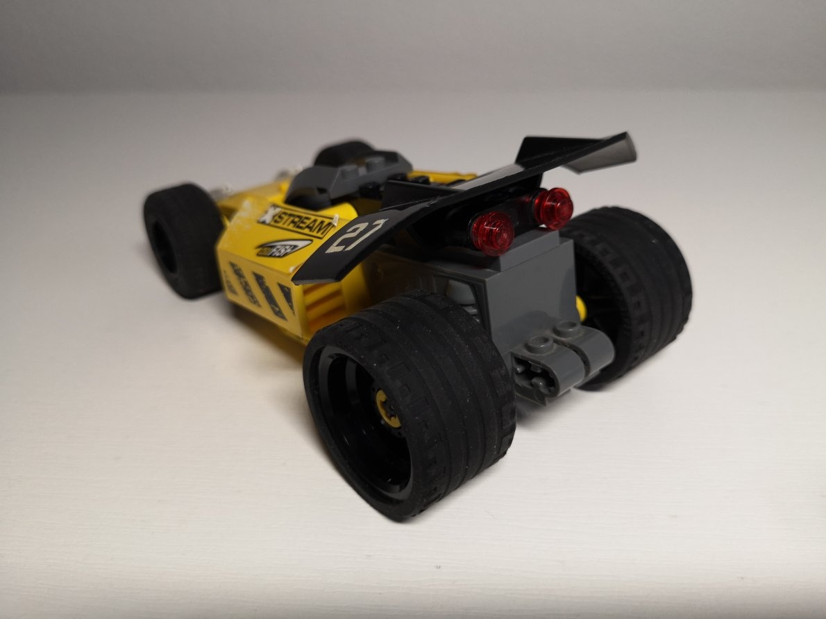 Predám autá LEGO Racers - 9