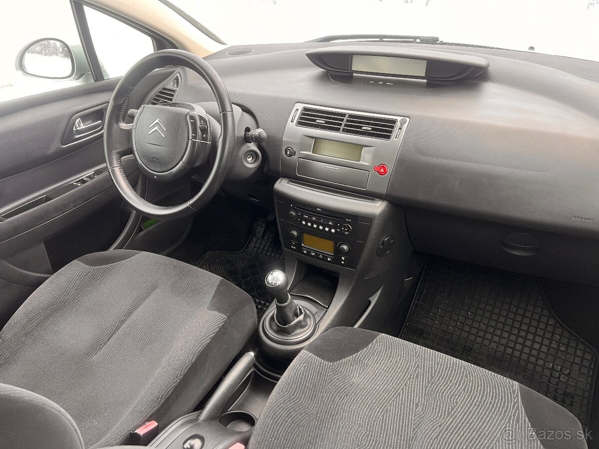 CITROËN C4 (len 64 000 km) - 9