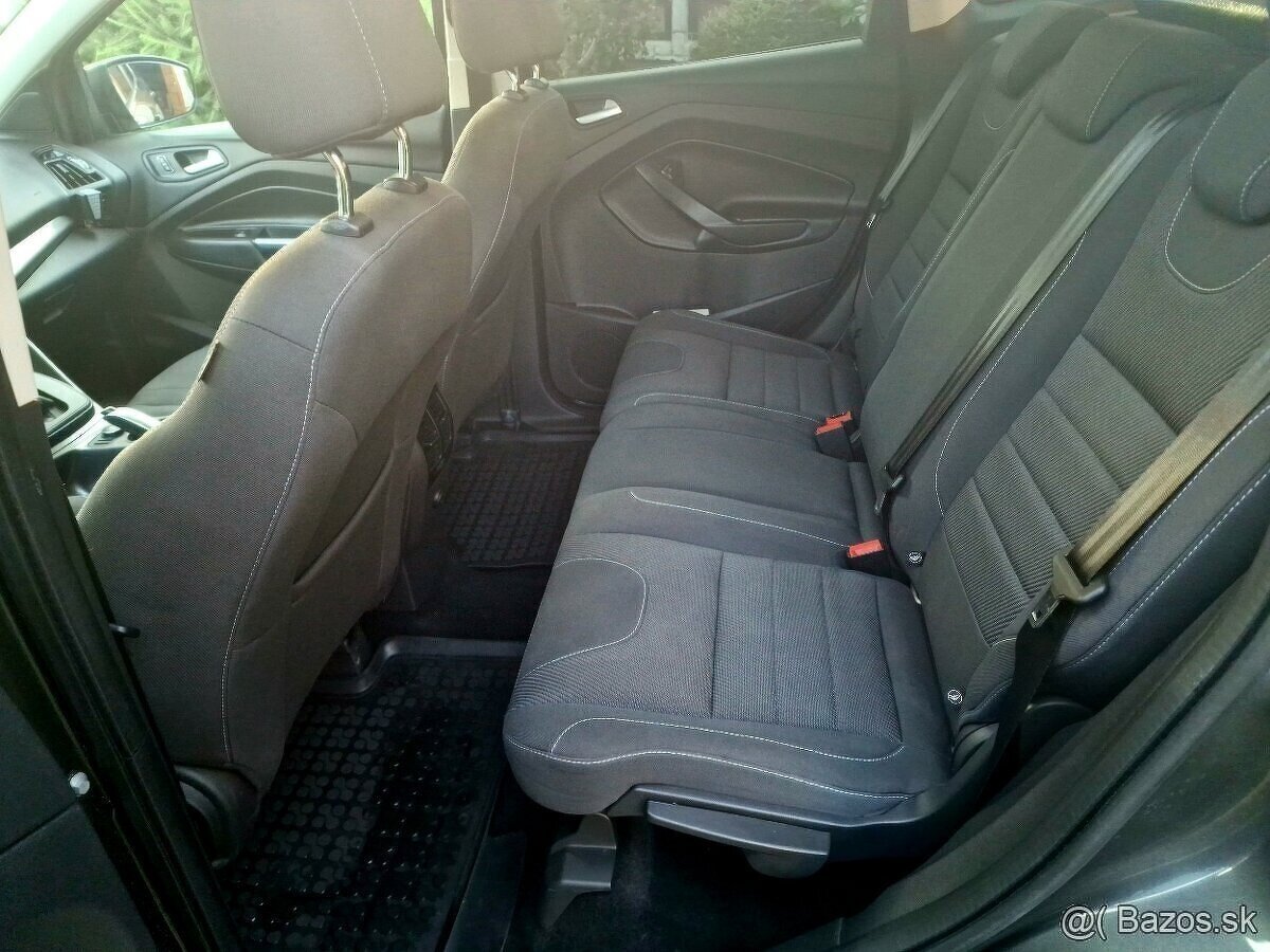 Predám Ford Kuga TDCi 2016 4x4 - 9