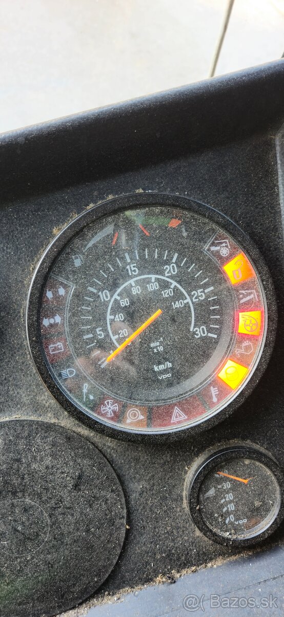 Ponúkam na predaj Kombajn DEUTZ FAHR Topliner 4060 - 9