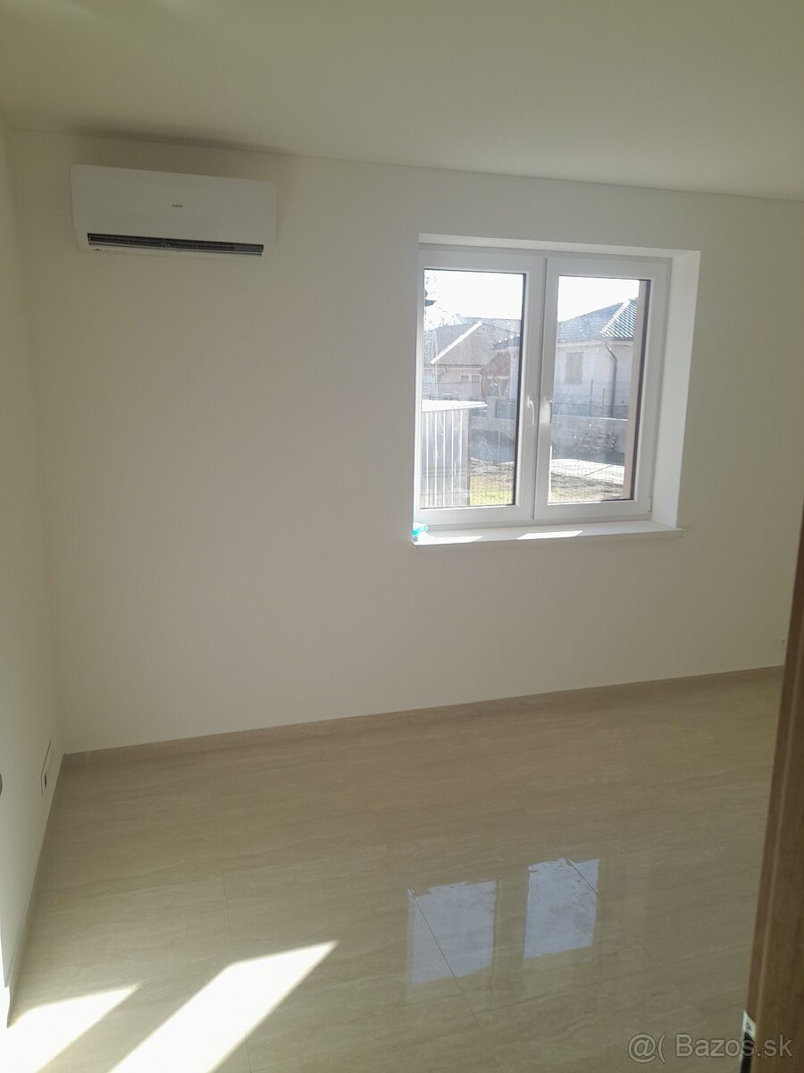 Predám RD v Golianove - 9