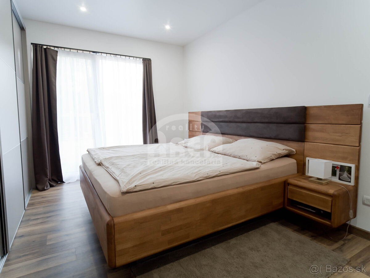 Krásna novostavba rodinného domu v malebnej obci Klokočov - 9