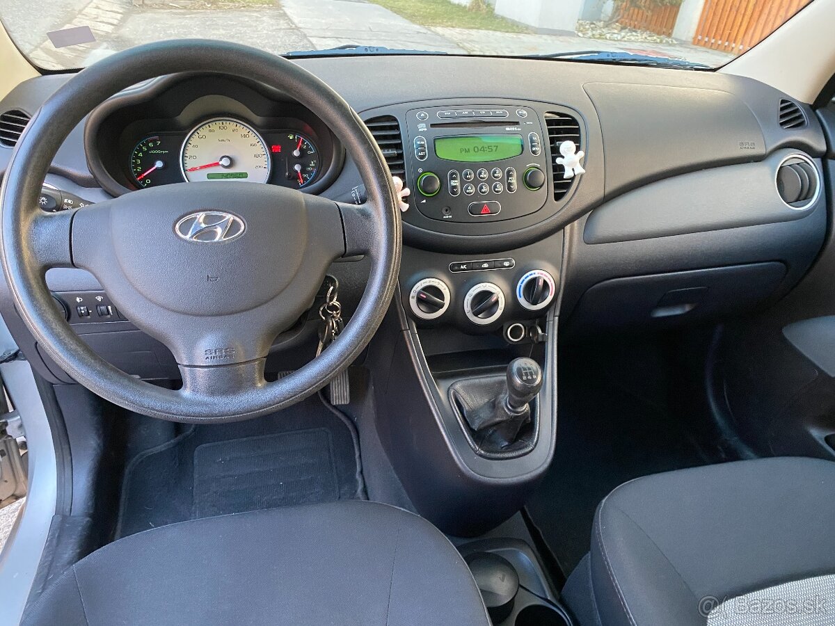 Hyundai i10 1.1i Style - 9