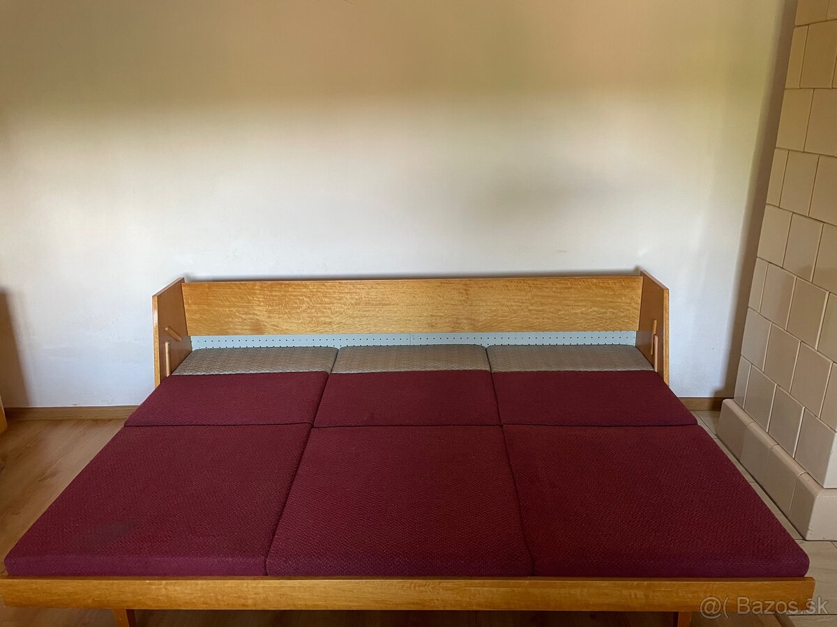 PONUKA RETRO NÁBYTKU - 9