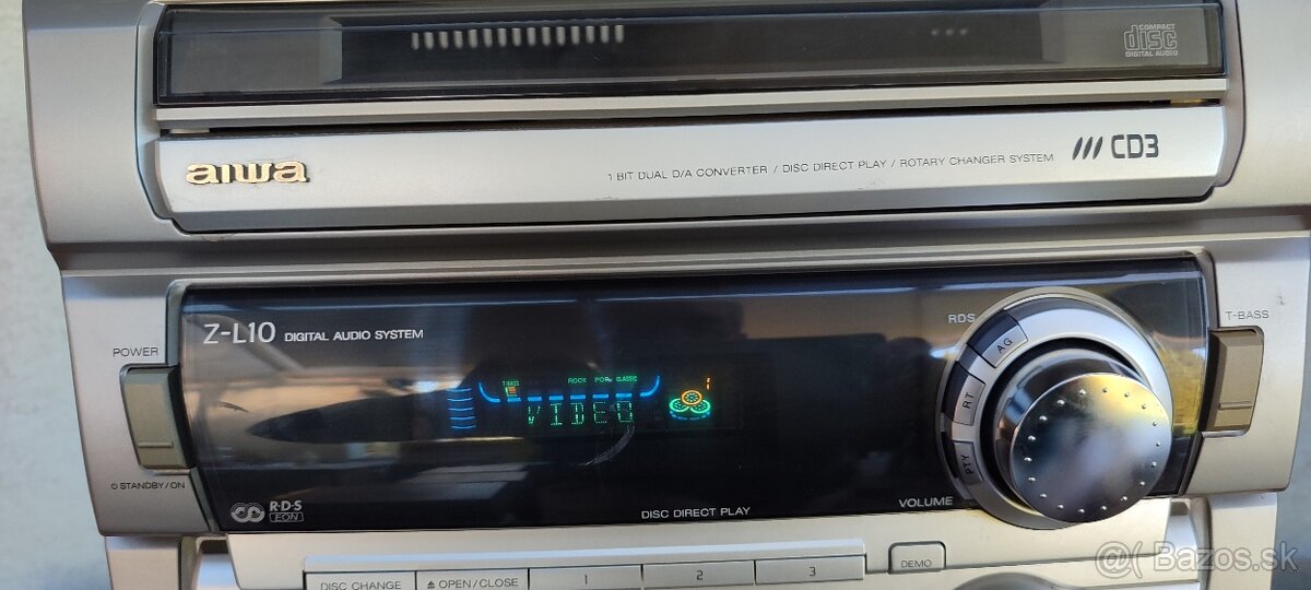 Hi-fi veža Aiwa - 9