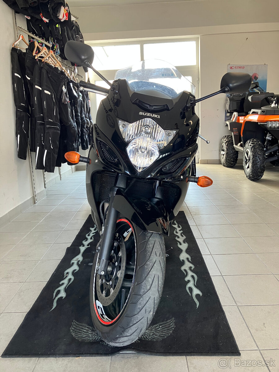 Suzuki GSX650F - 9