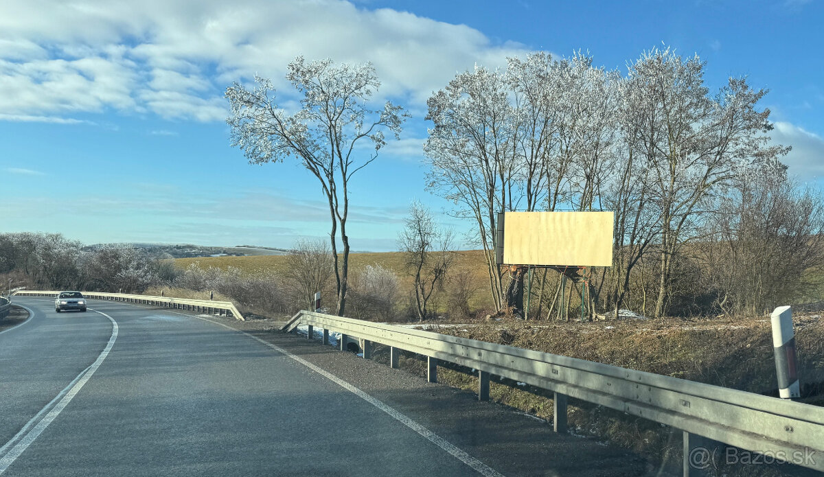 Predáme dva pozemky pri hlavnej ceste do Starej Turej - 9