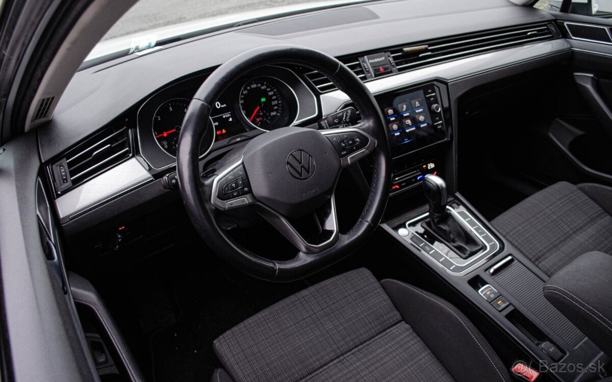 Volkswagen Passat Variant 2.0 TDI DSG - 9
