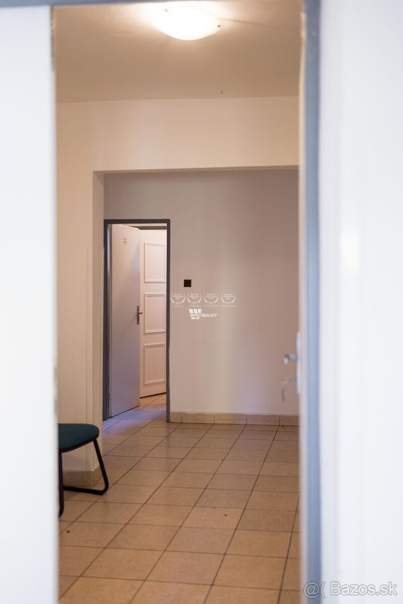 Na predaj dom s pozemkom v centre mesta Žilina - 9