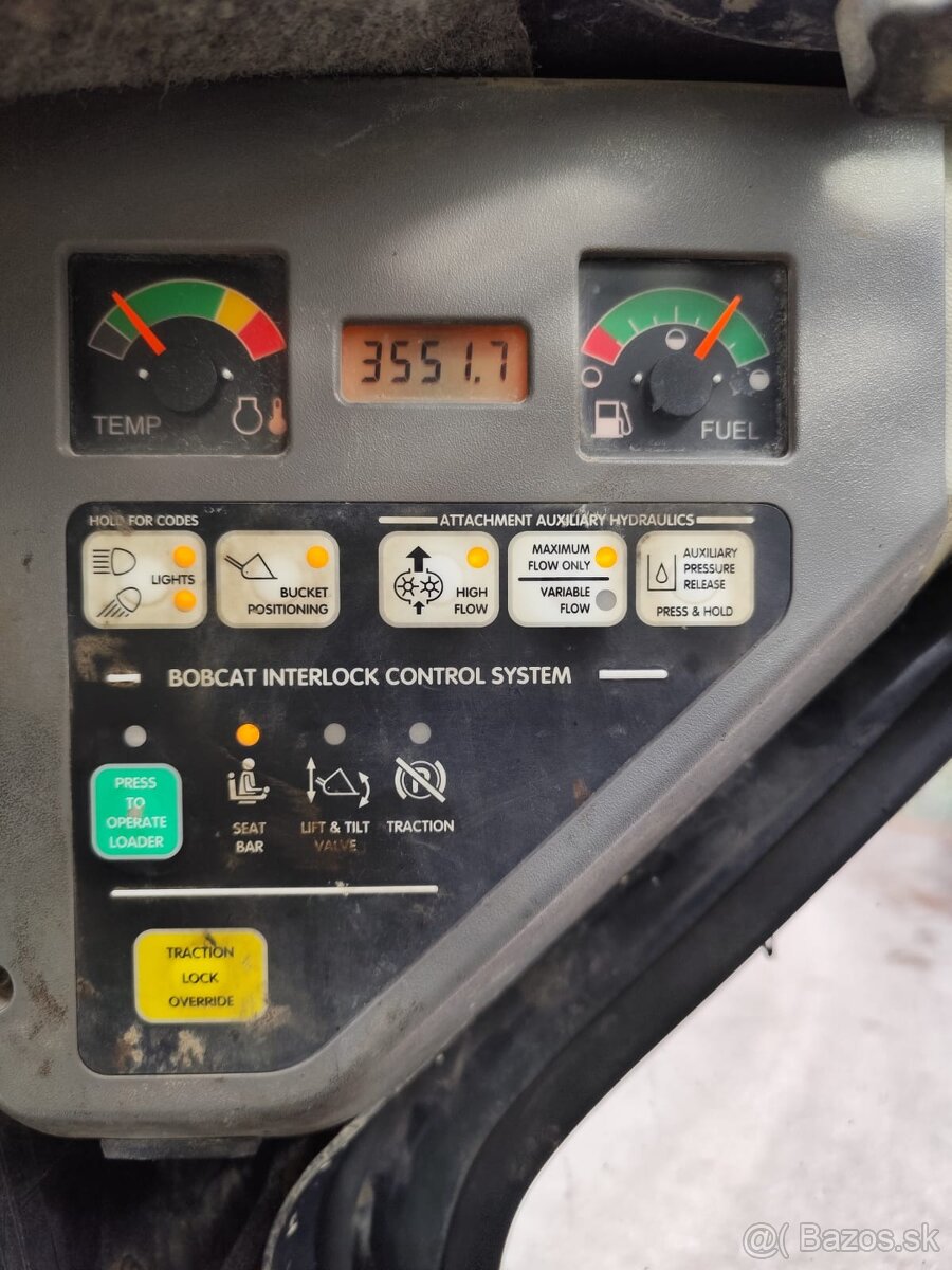 Šmykom riadený nakladač Bobcat S185. ŠPZ. - 9