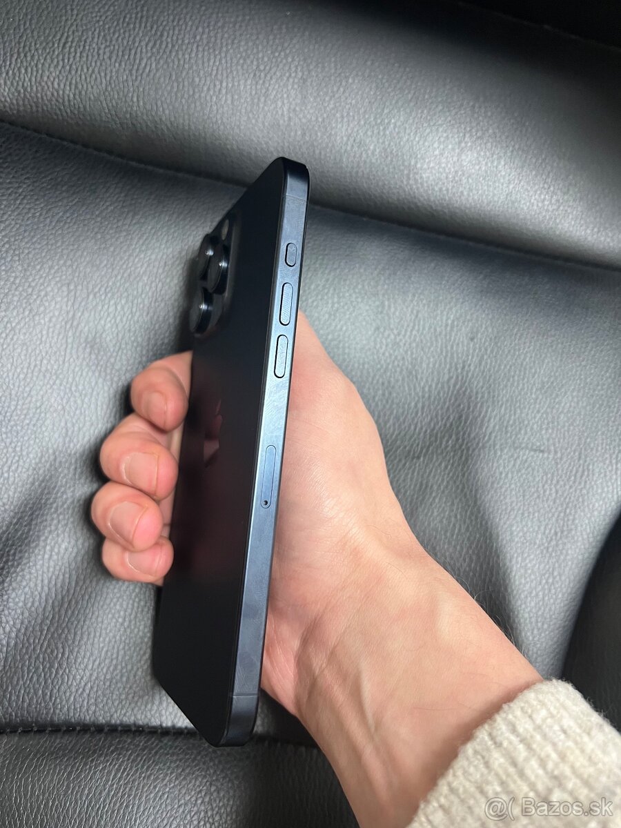 iPhone 15 Pro Max 256GB - 9