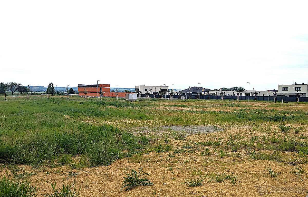 Stavebný pozemok Mokrance, 745m2, cca 21 km od Košíc - 9