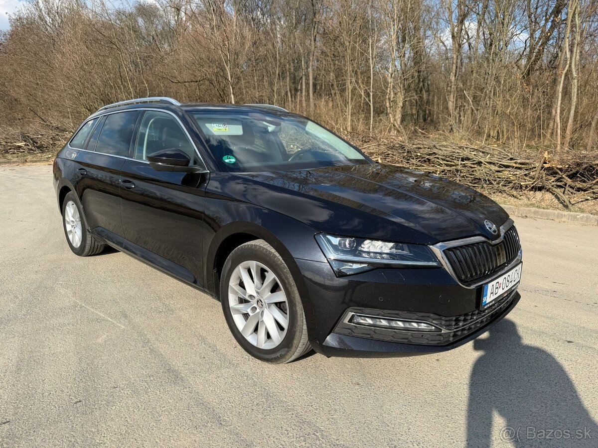 Škoda Superb Combi 2.0 TDI STYLE 4x4 - 9