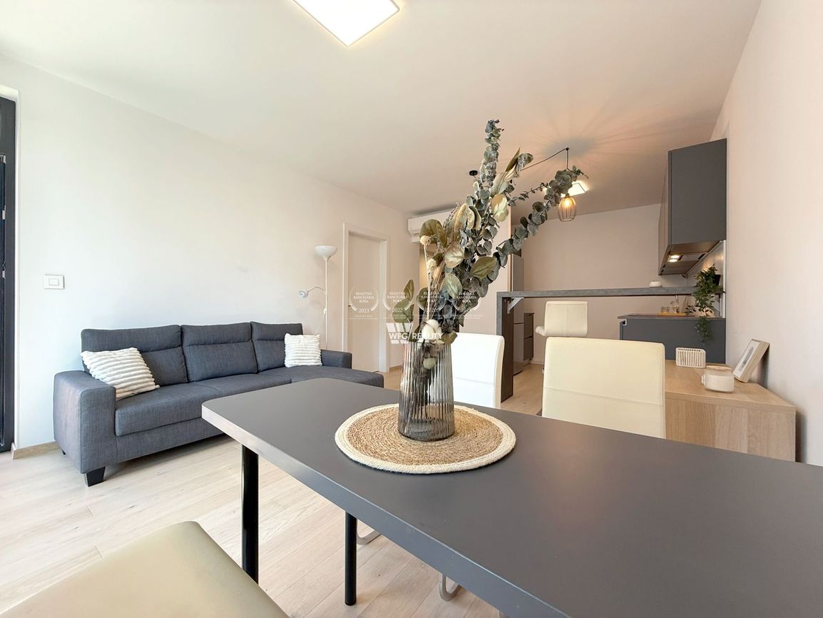 Na prenájom moderný, zariadený a klimatizovaný 2-izbový byt - 9