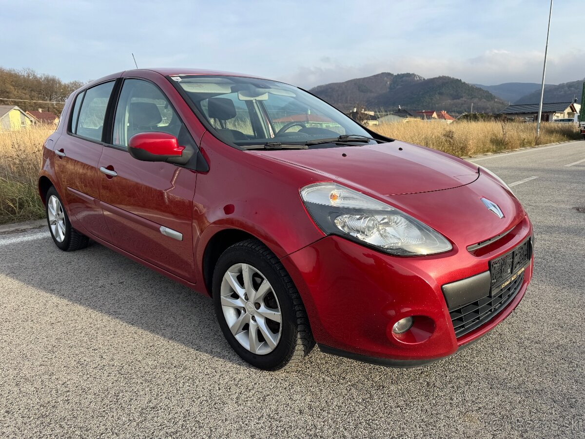 Renault Clio 1.2 benzín 55kW, MT/5, - 9