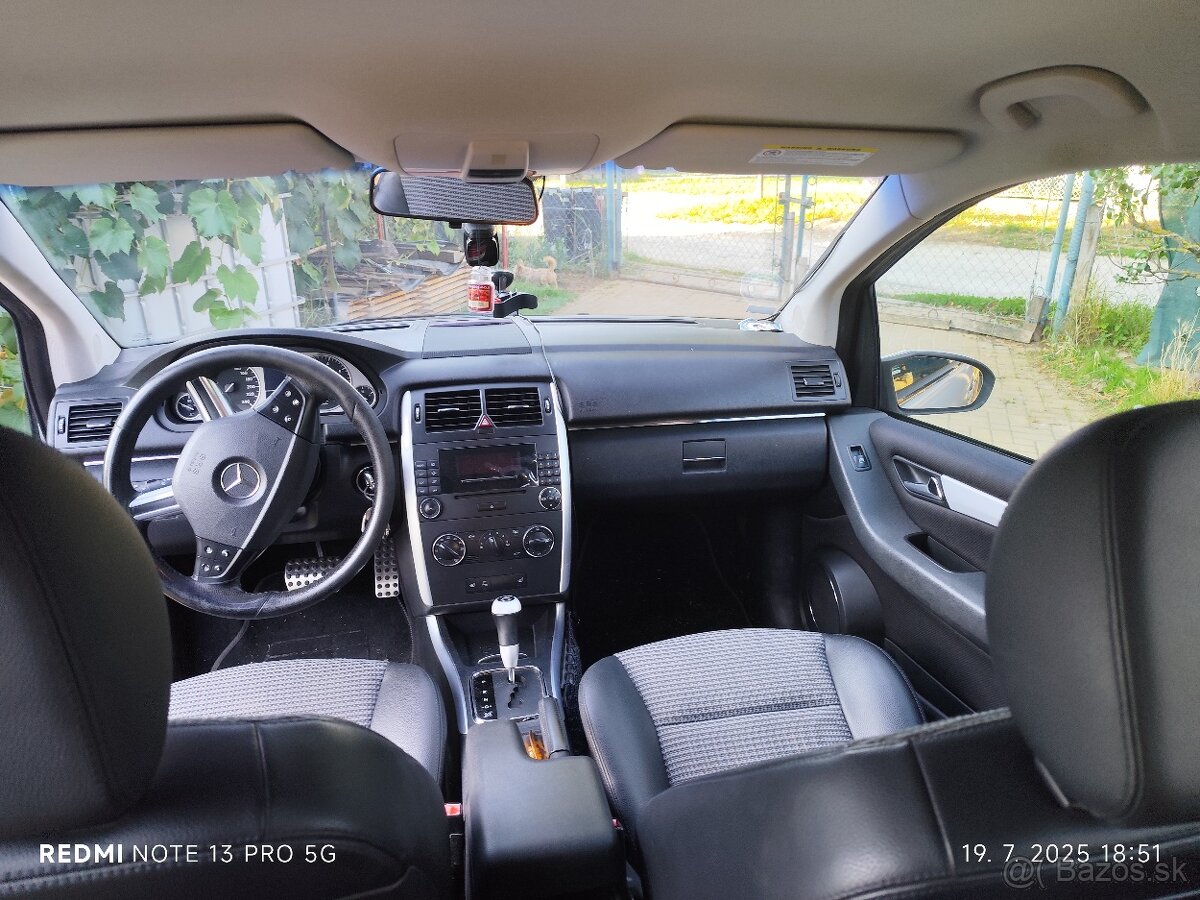 Predám Mercedes B200 r.v.2006 - 9