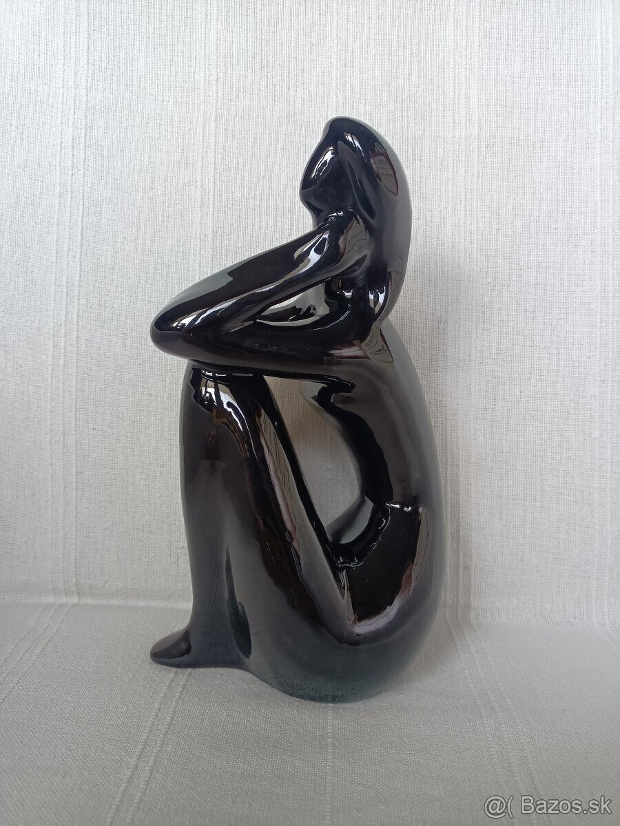 Soška ženský akt Jitka Forejtová - 9