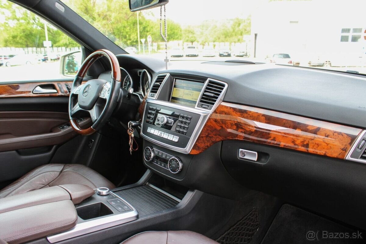 Mercedes ML 350 D 4Matic - 9