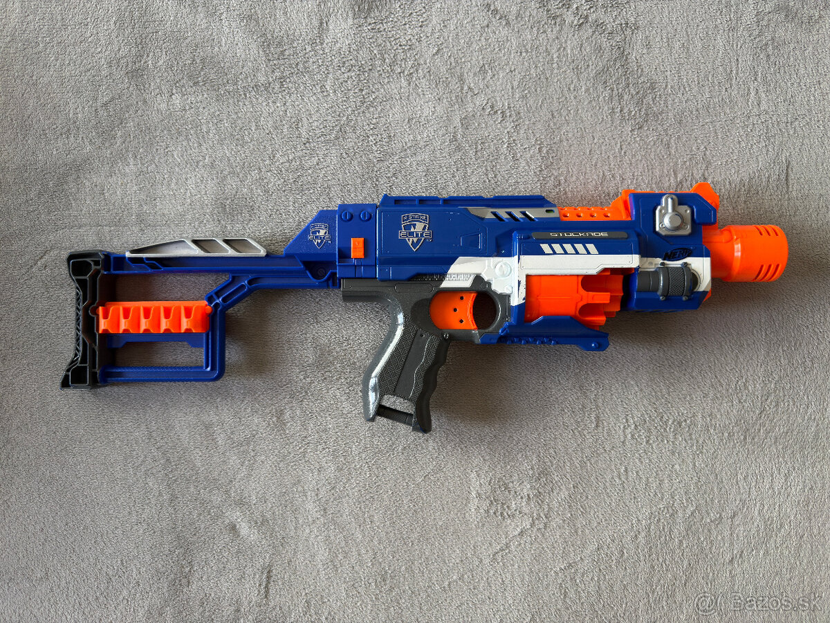 Veľká kolekcia Nerf pištolí - 9