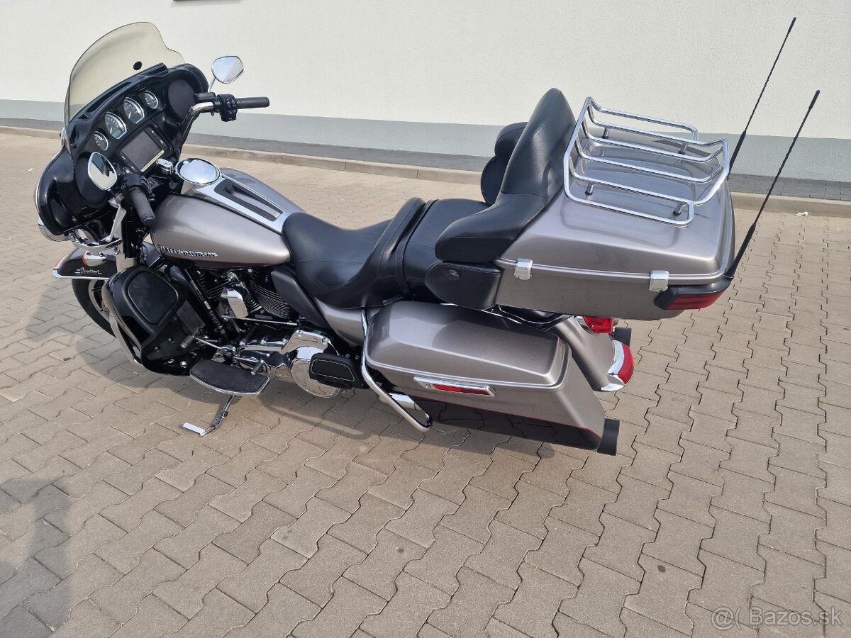 Harley Davidson FLHTK Electra Ultra Limited rok 2016 - 9