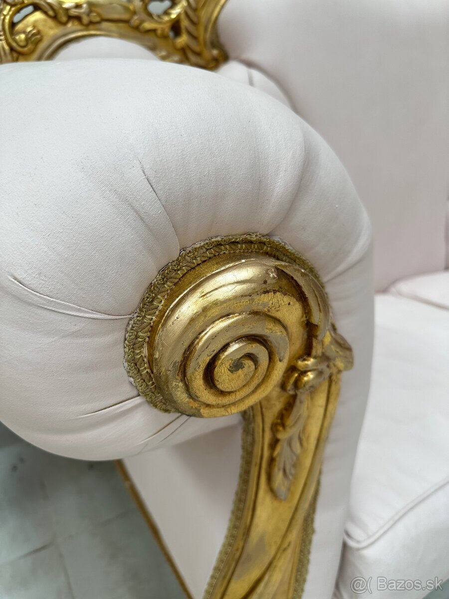 Dekoračná sofa - 9