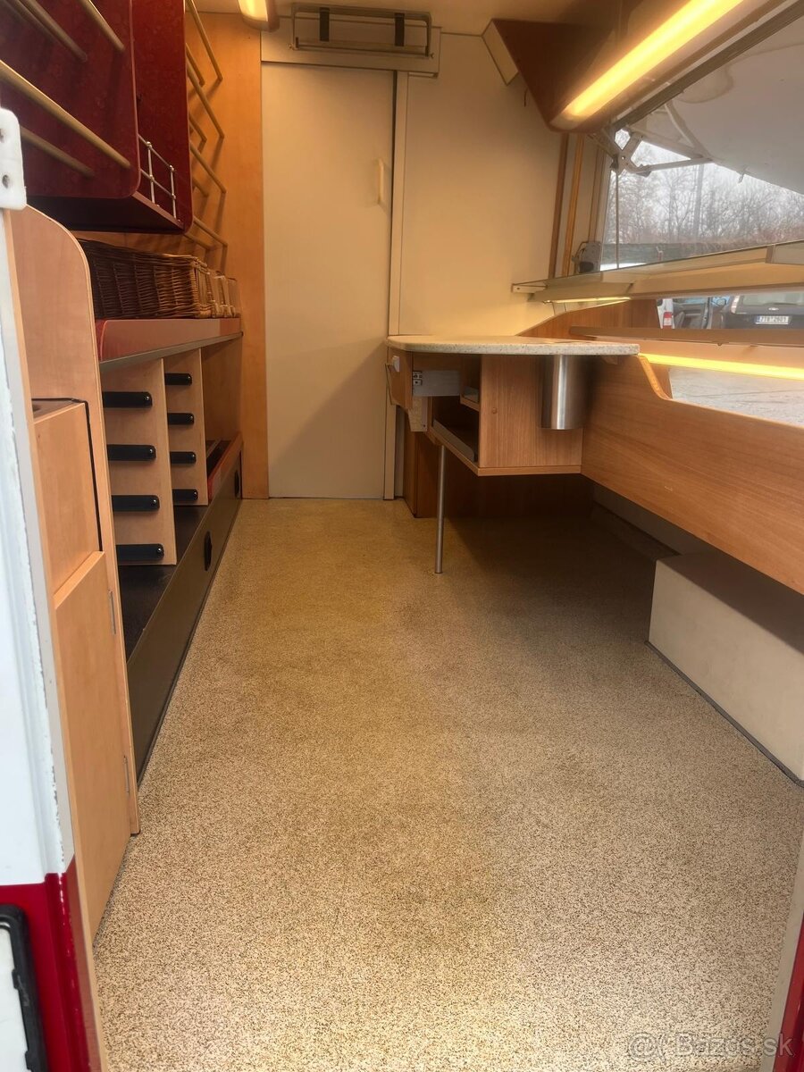 Pojízdná prodejna na pečivo - 9