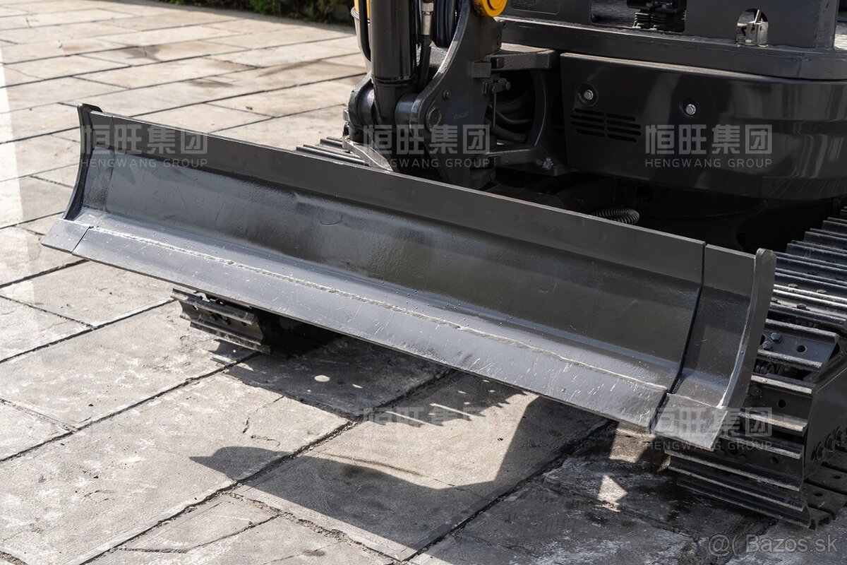 Bager , minibager , minirypadlo 3.5t - 9