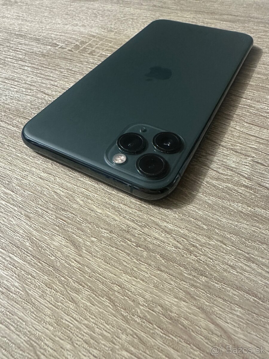 iPhone 11 Pro Max / 64GB Green / TOP stav - 9