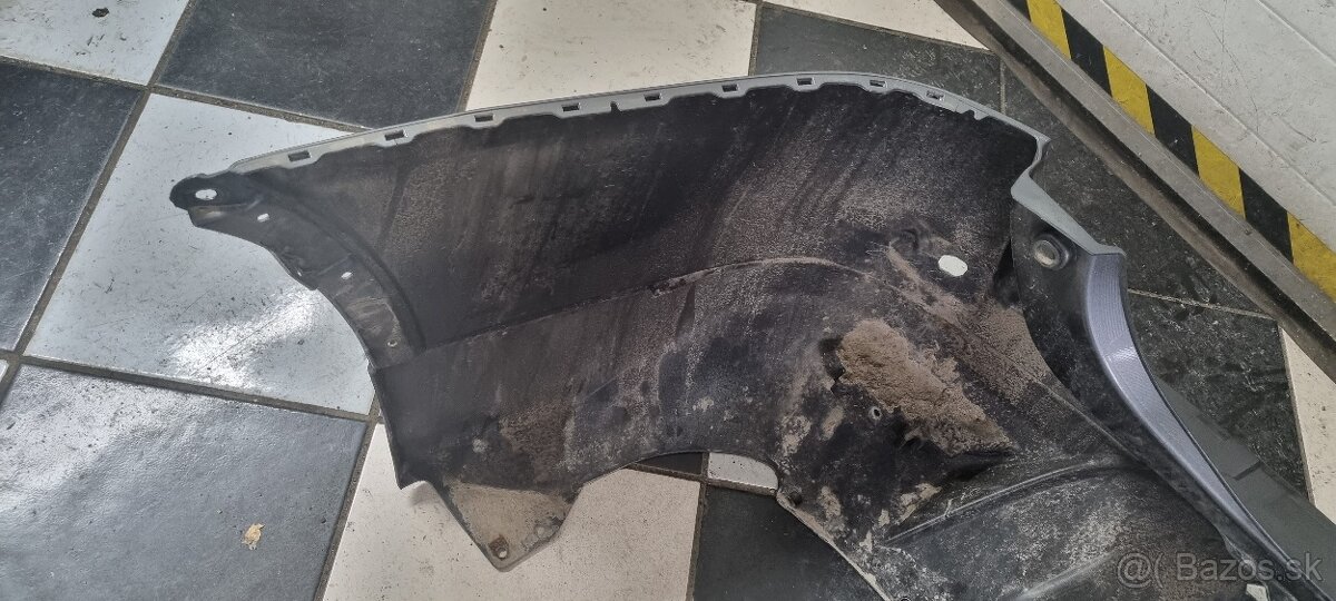 Nárazník zadný Nissan Xtrail - 9