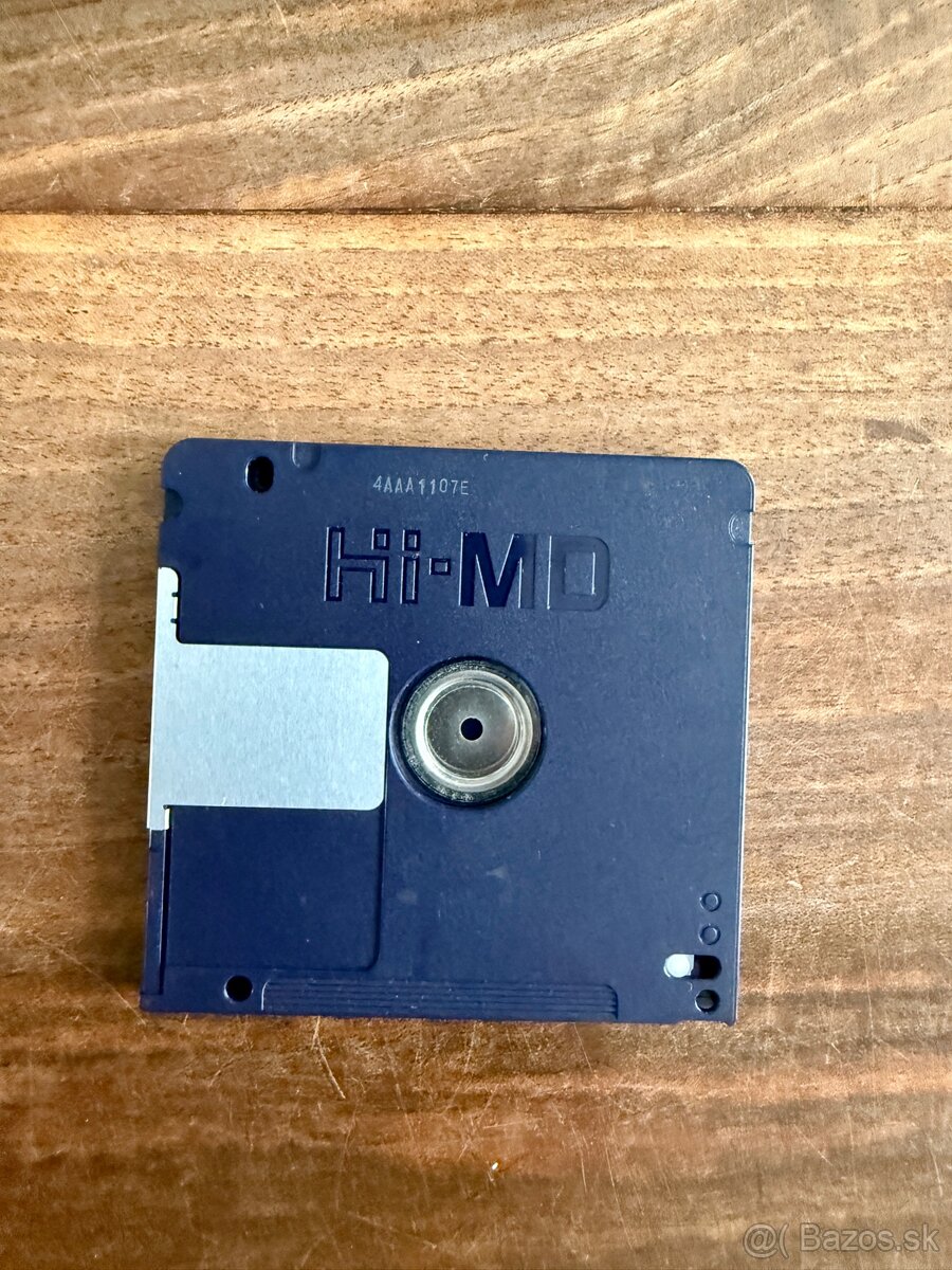 Sony Minidisc walkman HiMD - 9