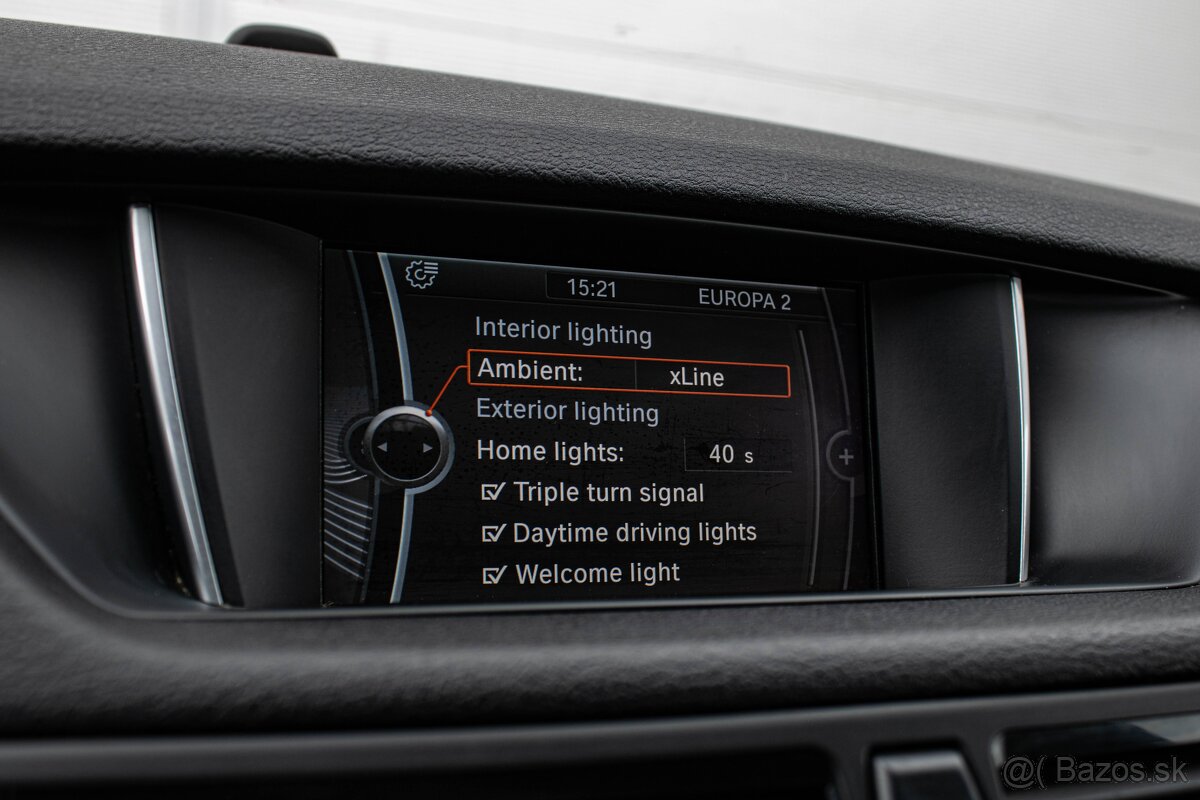 BMW X1 xDrive 20d A/T xLine - 9