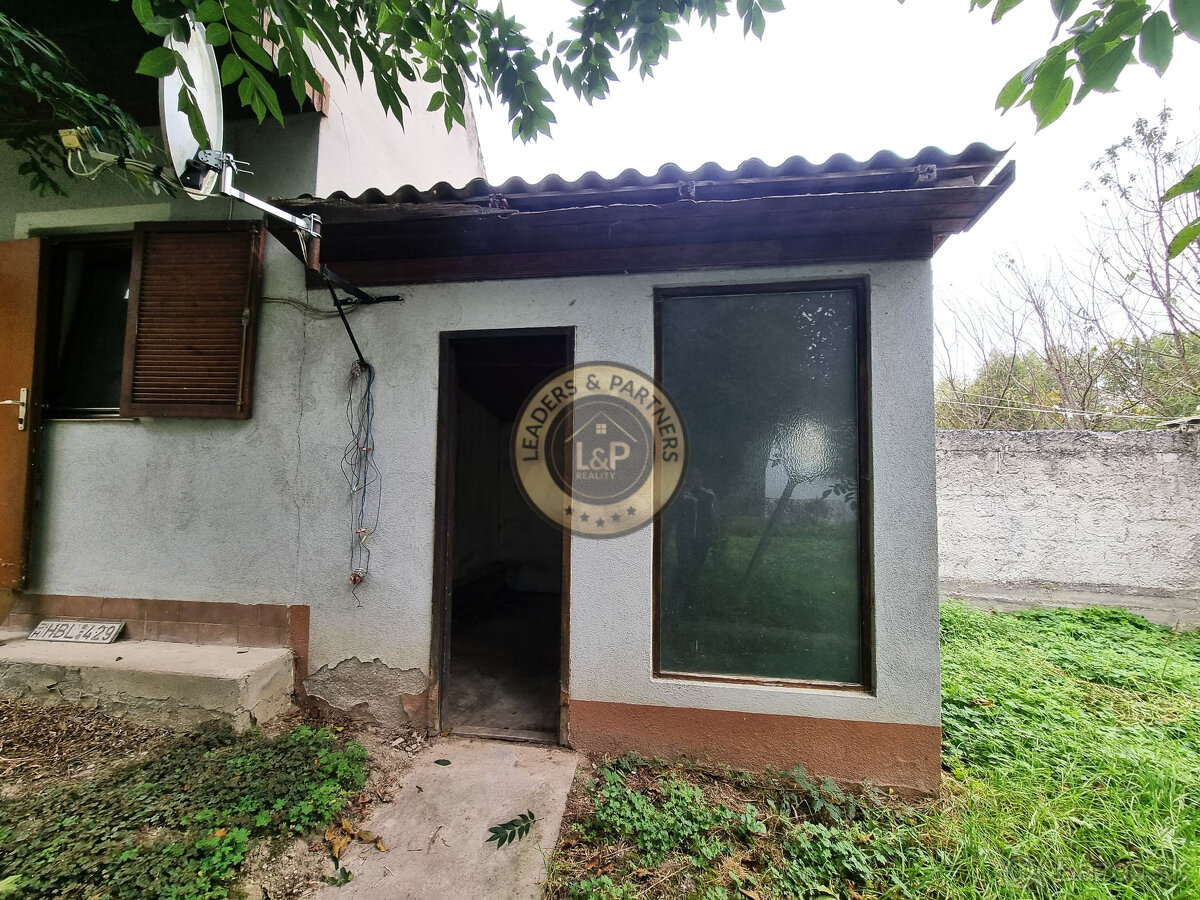 PREDAJ rodinný dom Ásvanyráró - 9