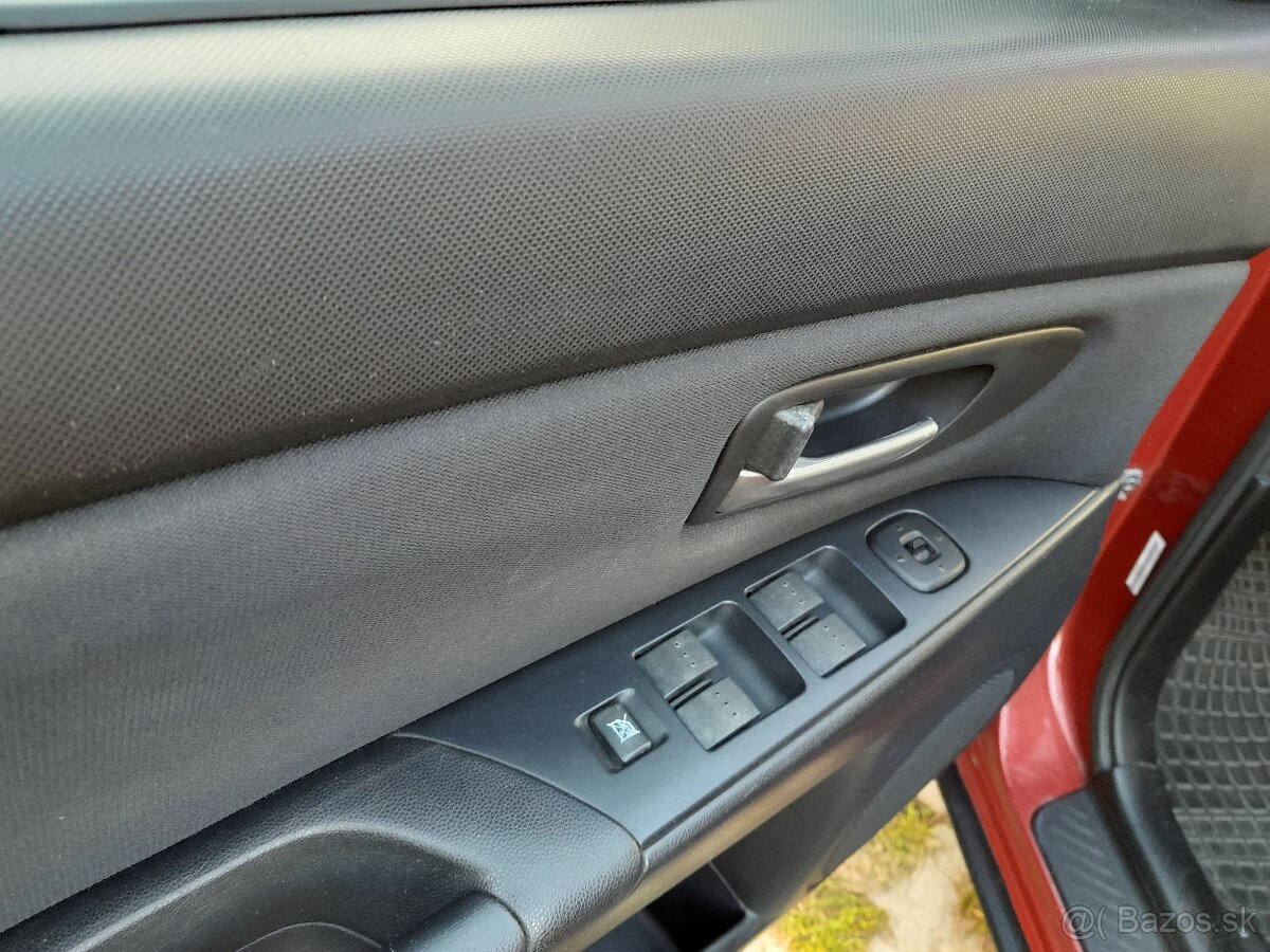 Mazda 3 hatchback 1.6 diesel - 9