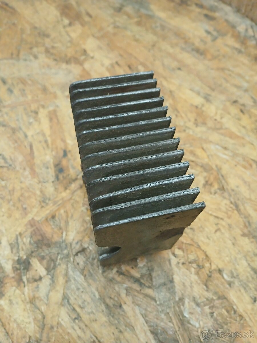 Babetta 207 hlava valca s dekompresorom - 9