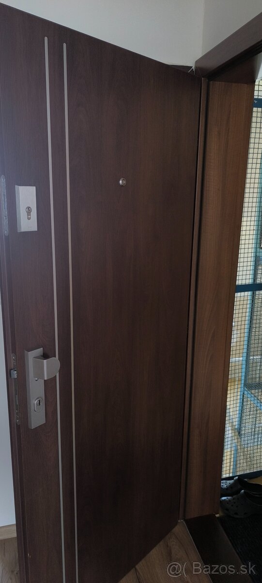Rôzne dvere - 9