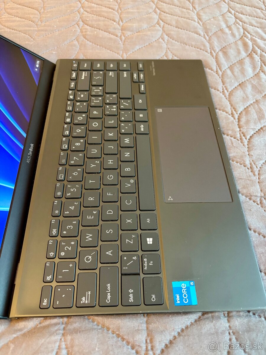 Asus Zenbook 14 UX425EA - 9
