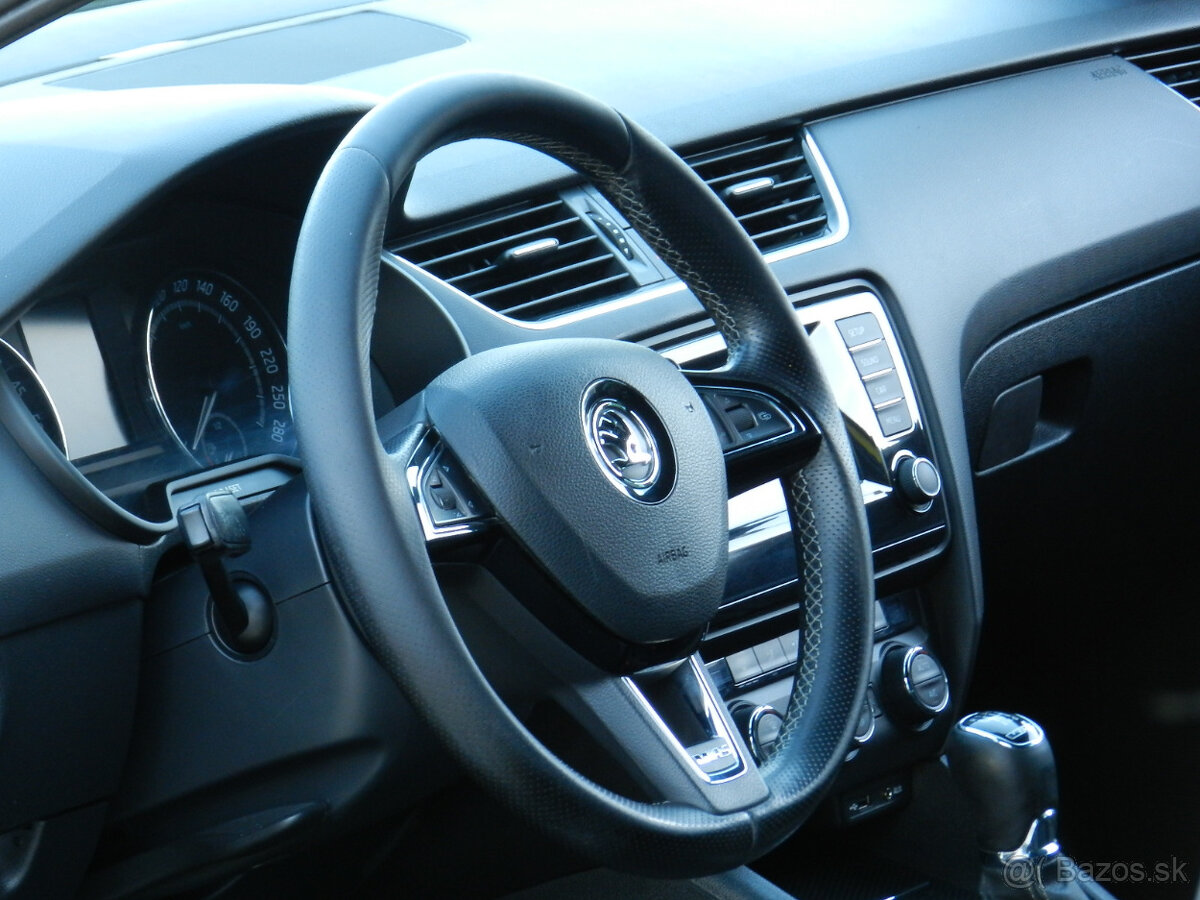 Škoda Octavia III Combi 2.0 TDI RS - 9