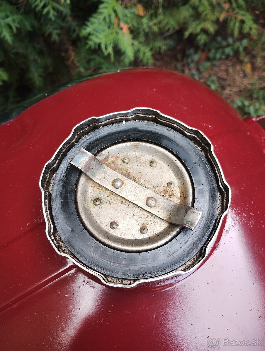 Originálna nádrž jawa 250 alebo 350 v pôvodnom stave - 9