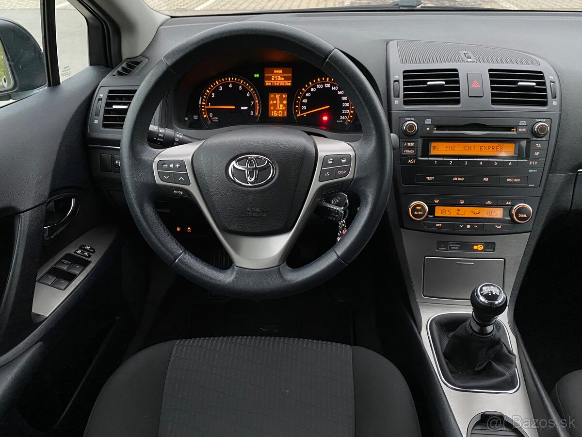Toyota Avensis 1.8 benzin Sol - 9